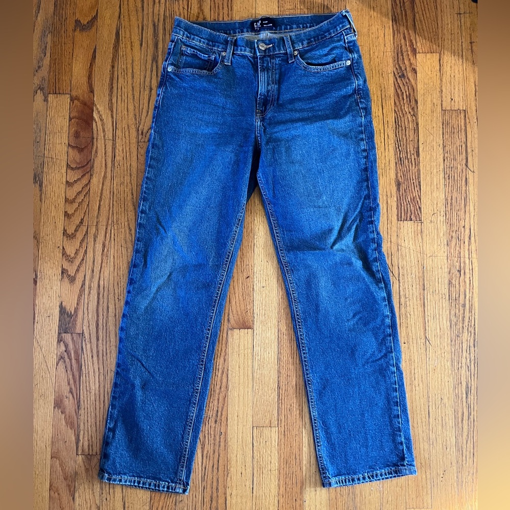 GAP Women’s 90s Loose Straight Blue Jeans